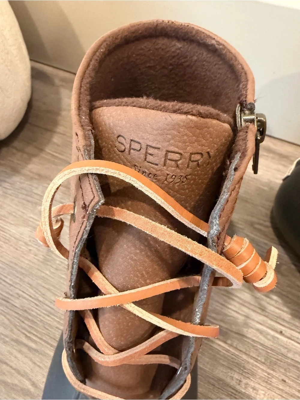 Sperry Brown Tan Leather Lace-Up Winter Boot